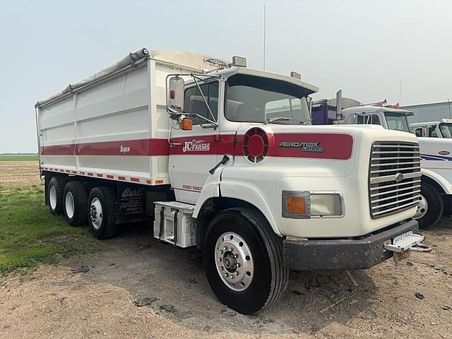 Image of Ford Aeromax L9000 equipment image 1