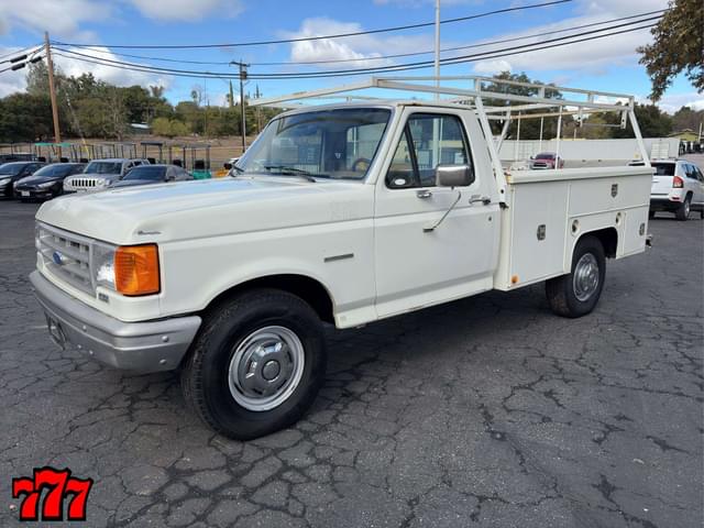 Image of Ford F-250 equipment image 1