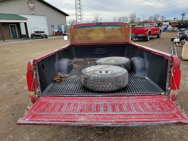 Image of Ford F-150 equipment image 4