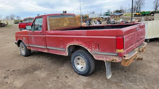 Image of Ford F-150 equipment image 2