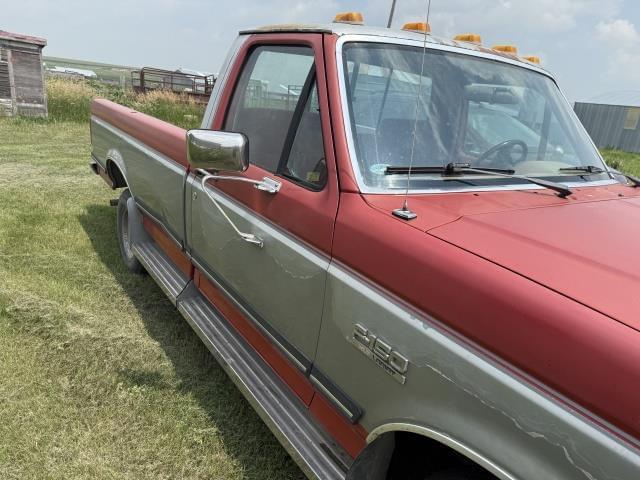 Image of Ford F-150 equipment image 3
