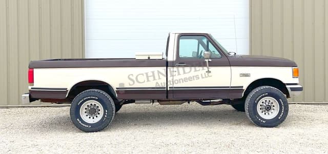 Image of Ford F-250 equipment image 2