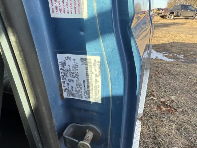 Image of Ford F-250 equipment image 3