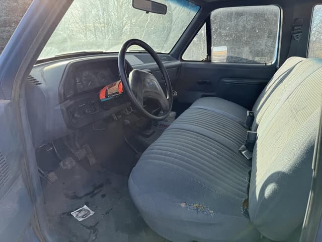 Image of Ford F-250 equipment image 2