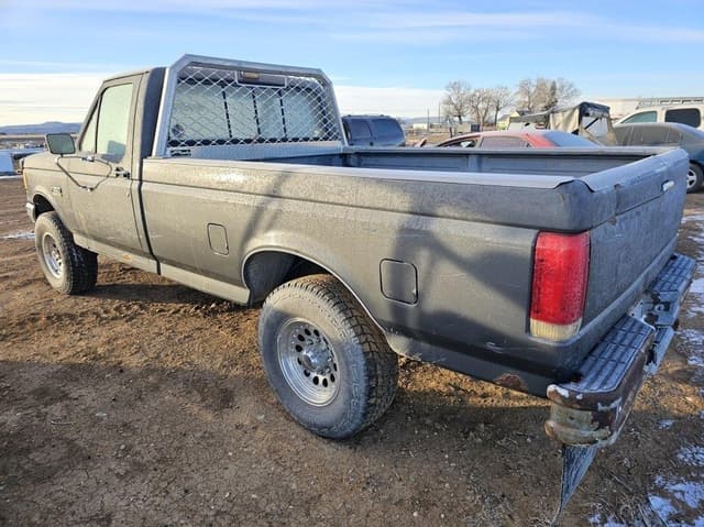 Image of Ford F-250 equipment image 2