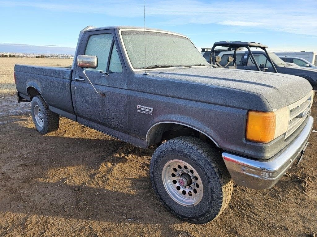 Image of Ford F-250 Primary image