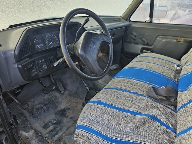 Image of Ford F-250 equipment image 4