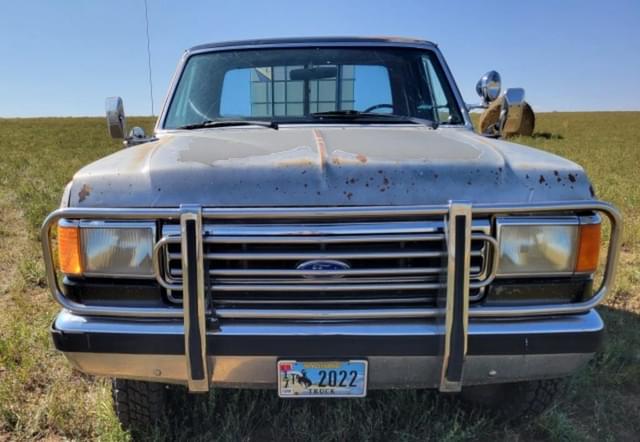 Image of Ford F-250 equipment image 1