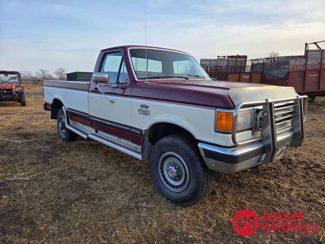 Image of Ford F-250 equipment image 1