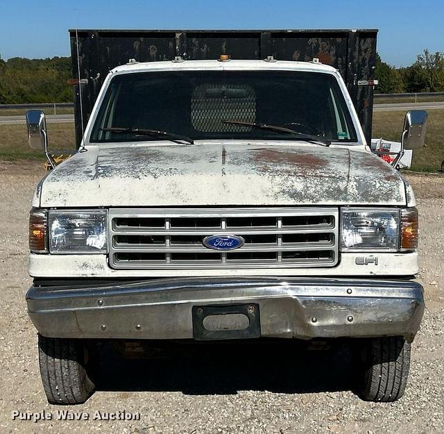 Image of Ford F-450 equipment image 1