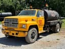 1990 Ford F-800 Image
