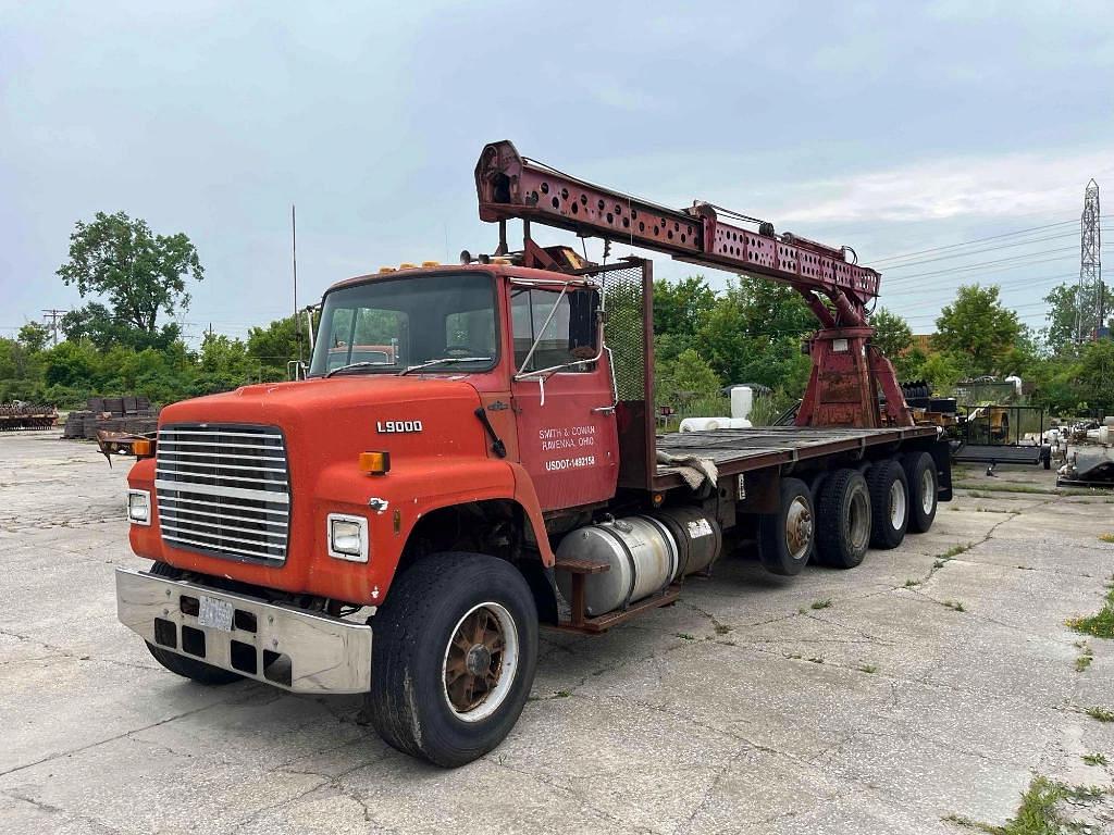 Image of Ford L9000 Primary image