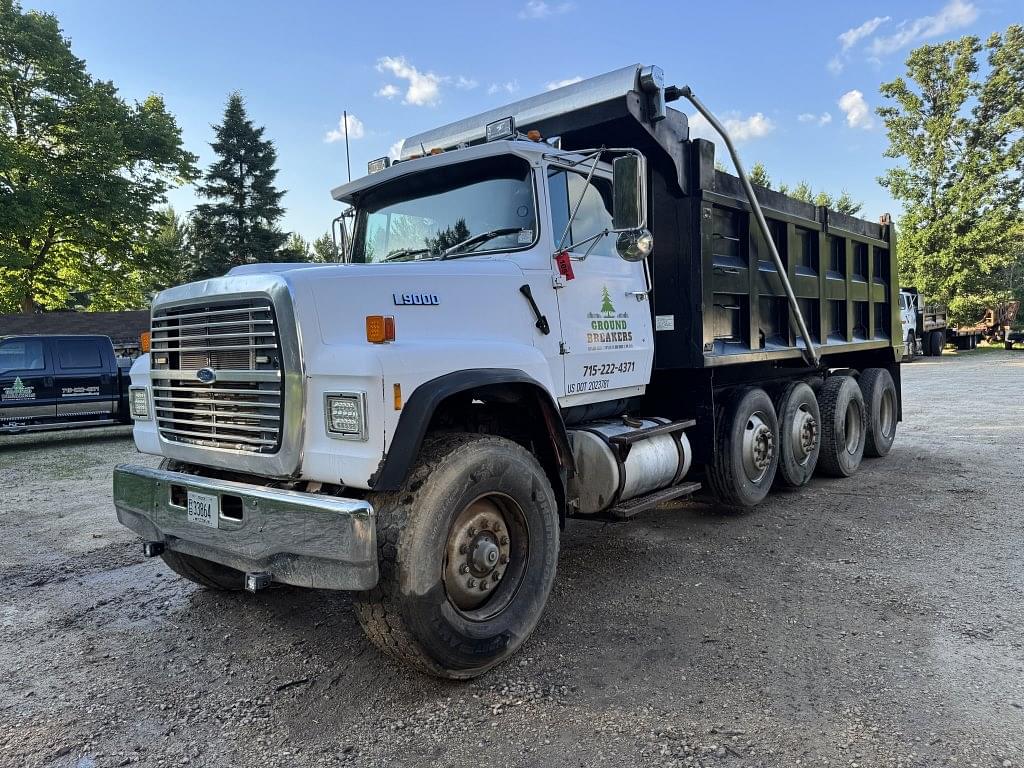 Image of Ford L9000 Primary image