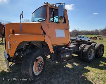 Main image Ford L9000