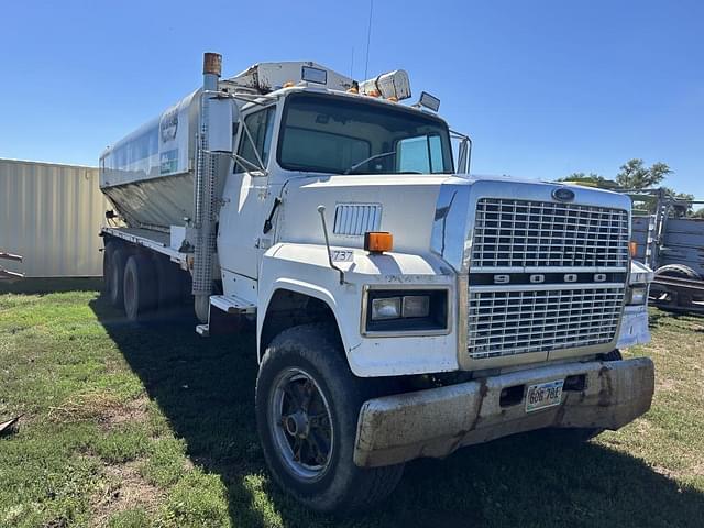 Image of Ford LTL9000 equipment image 1