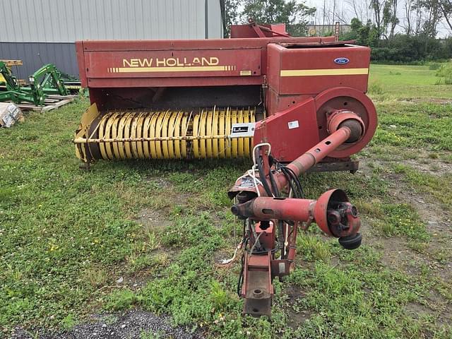 Image of New Holland 575 equipment image 1