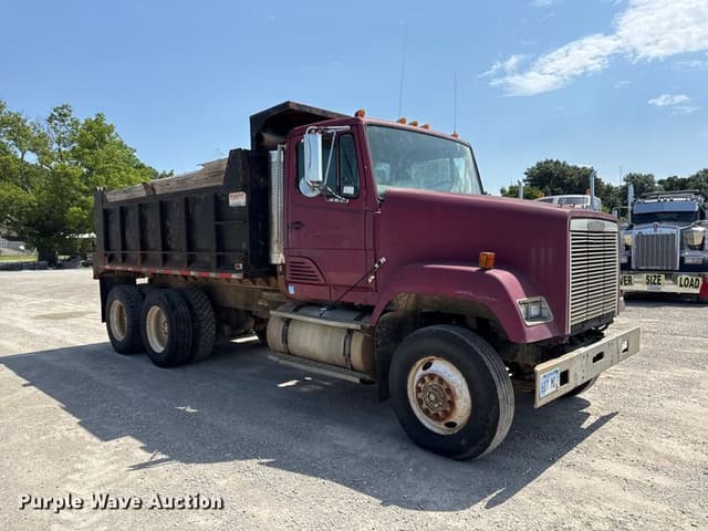 Image of Freightliner Undetermined equipment image 2