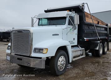 Main image Freightliner FLD120
