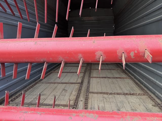 Image of Gehl 970 equipment image 4