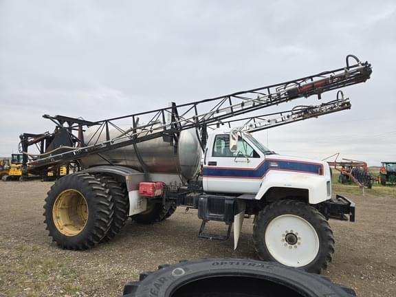 Image of GMC 8500 equipment image 1