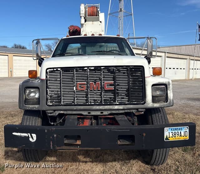 Image of GMC C7 equipment image 1