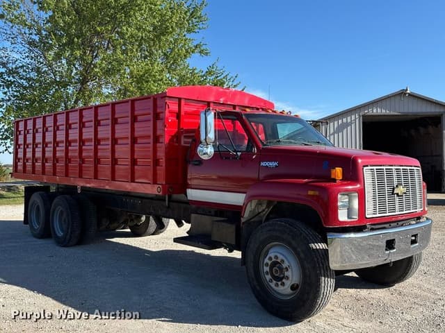 Image of Chevrolet Kodiak equipment image 2