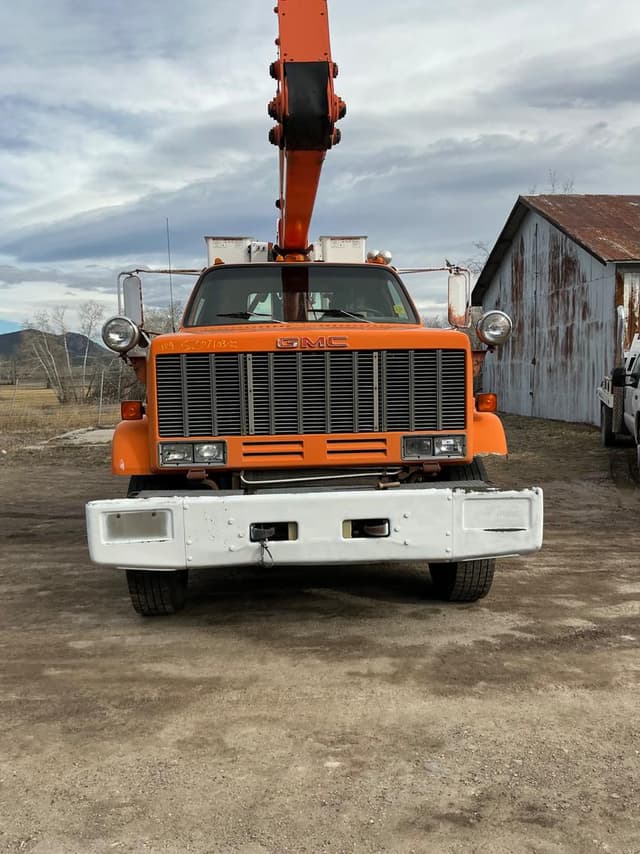 Image of GMC C7000 equipment image 1