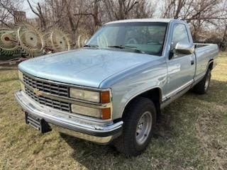 1990 GMC 1500 Equipment Image0