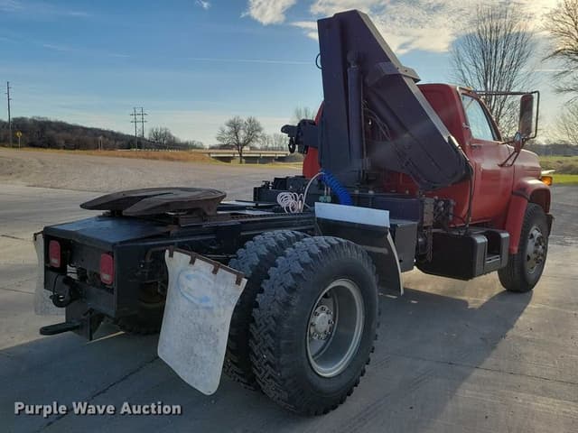 Image of GMC Sierra equipment image 4