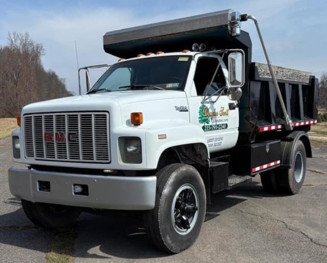 Image of GMC Topkick equipment image 2