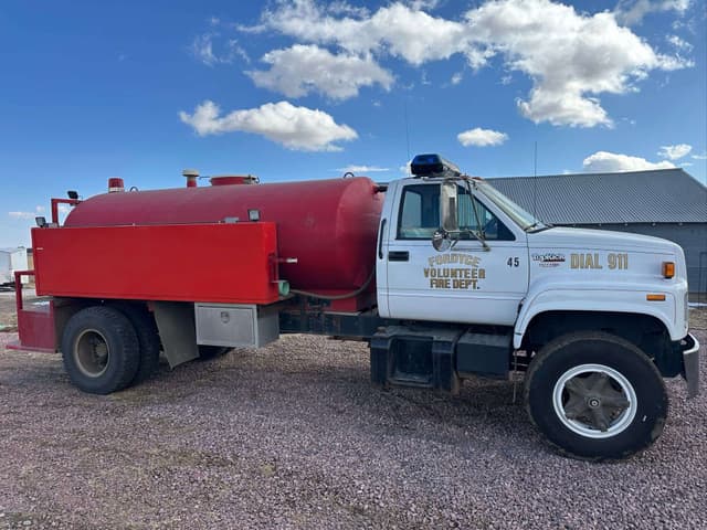 Image of GMC Topkick equipment image 1