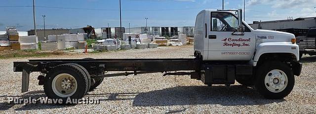 Image of GMC Topkick equipment image 3