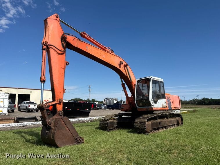1990 Hitachi EX200LC-2 Equipment Image0