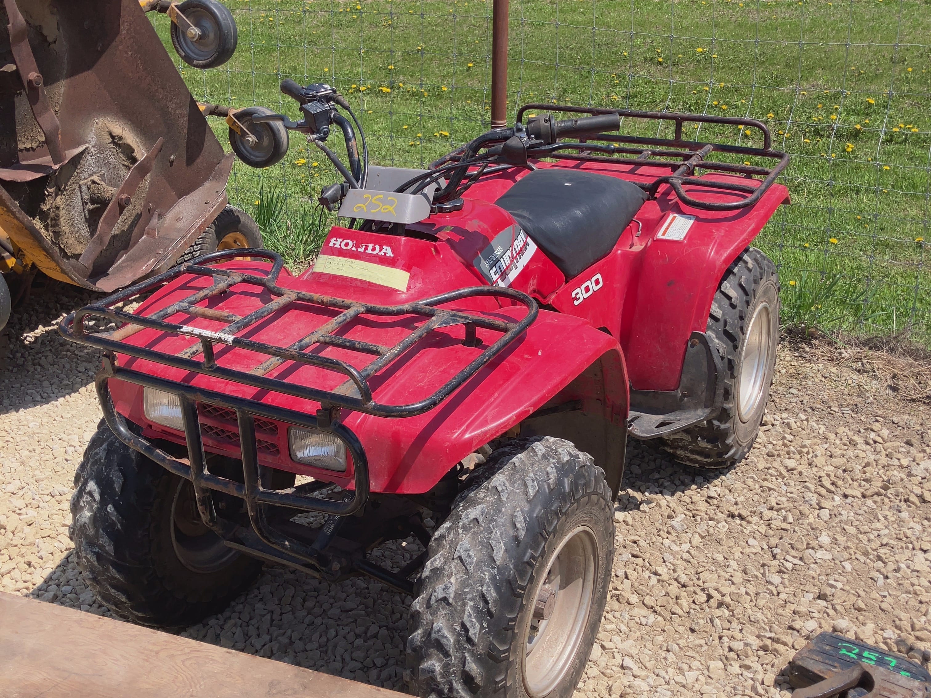 Main image Honda Fourtrax 300