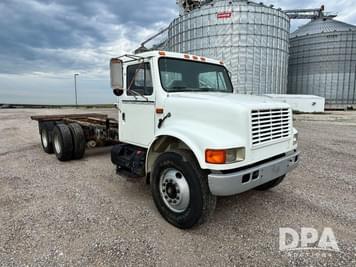 Main image International 4900