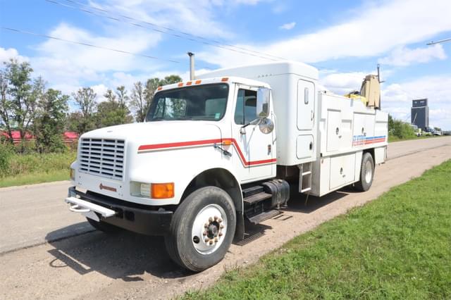 Image of International 4700 equipment image 1