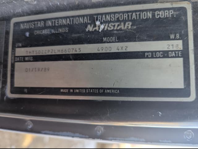 Image of International 4900 equipment image 2