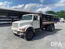 1990 International 4900 Image