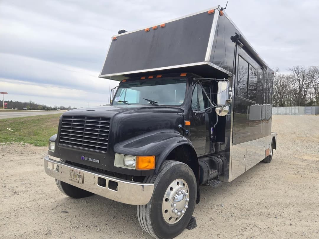 Image of International 4900 Primary image