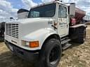 1990 International 4900 Image