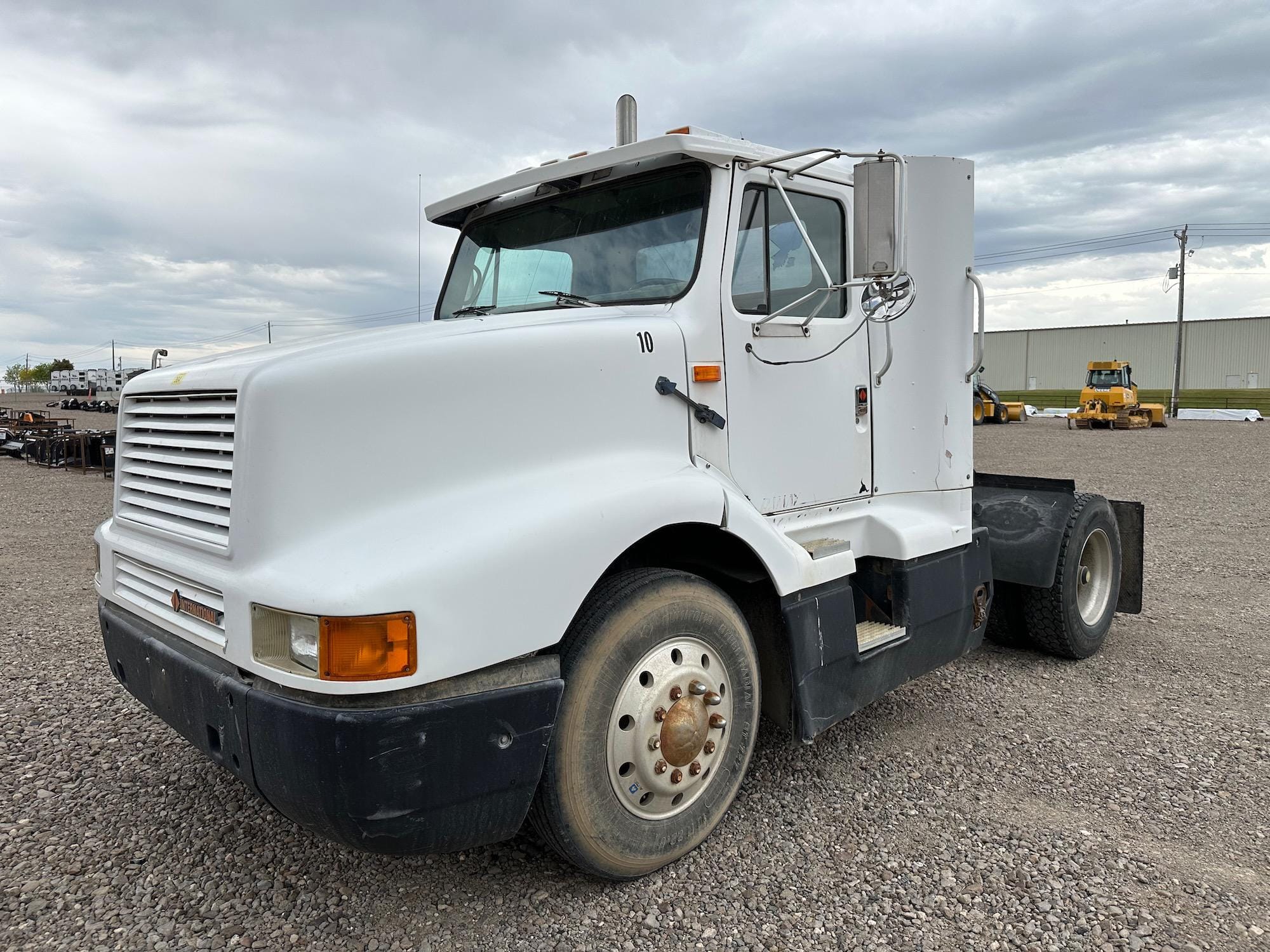 Main image International 9300