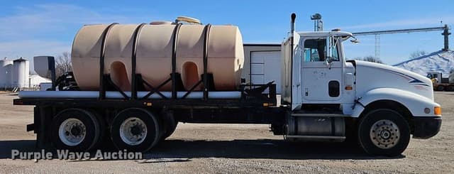 Image of International 9400 equipment image 3