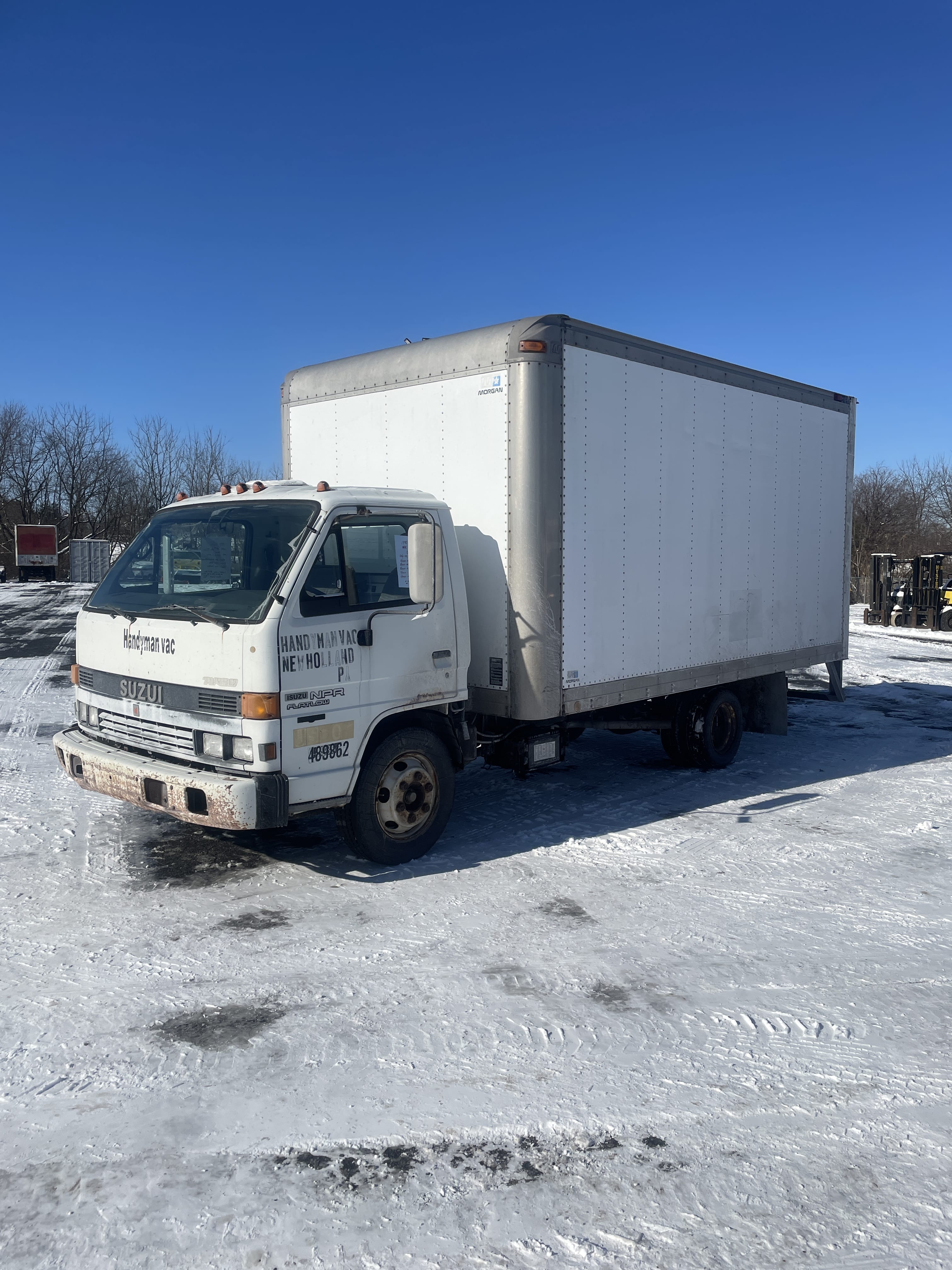 Main image Isuzu NPR
