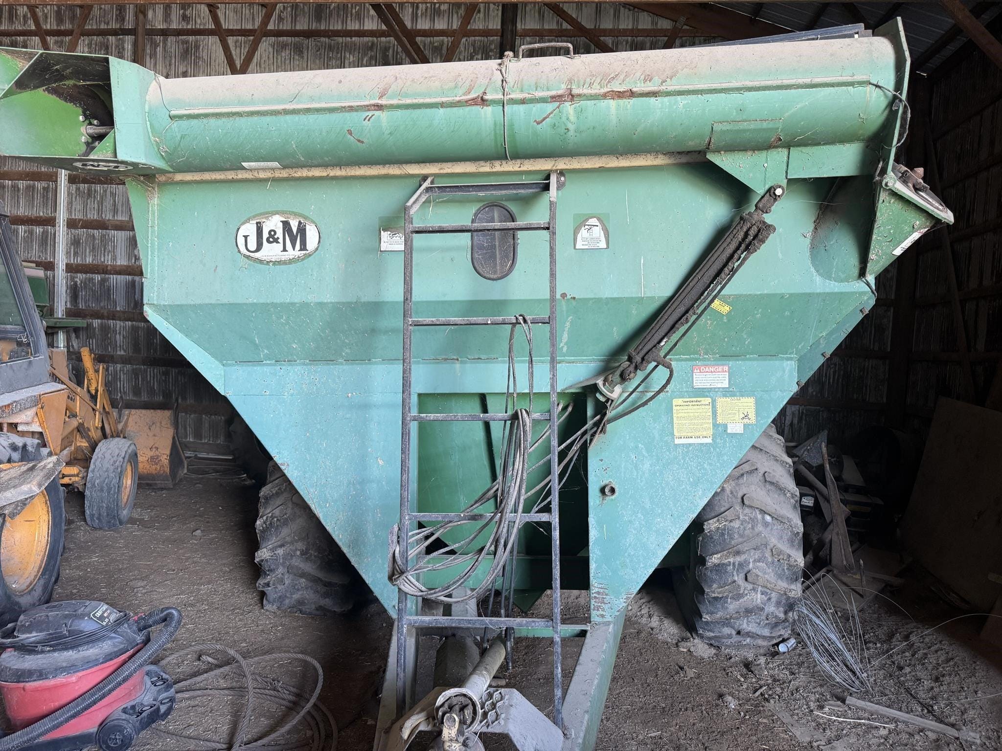 1990 J&M 500 Equipment Image0
