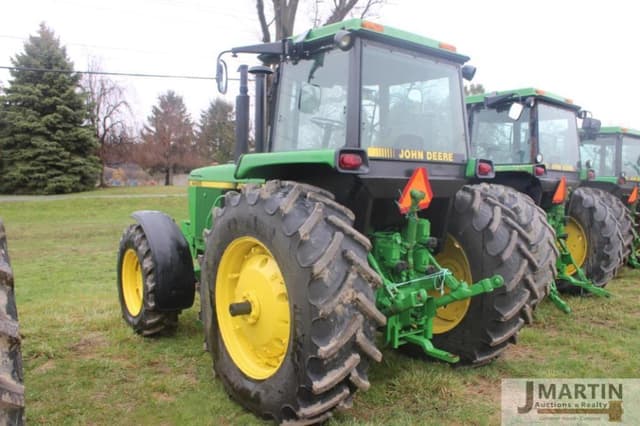 Image of John Deere 4455 equipment image 3