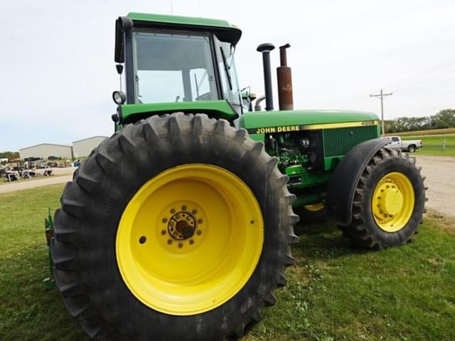 Image of John Deere 4955 equipment image 2