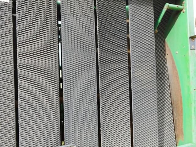 Image of John Deere 535 equipment image 4