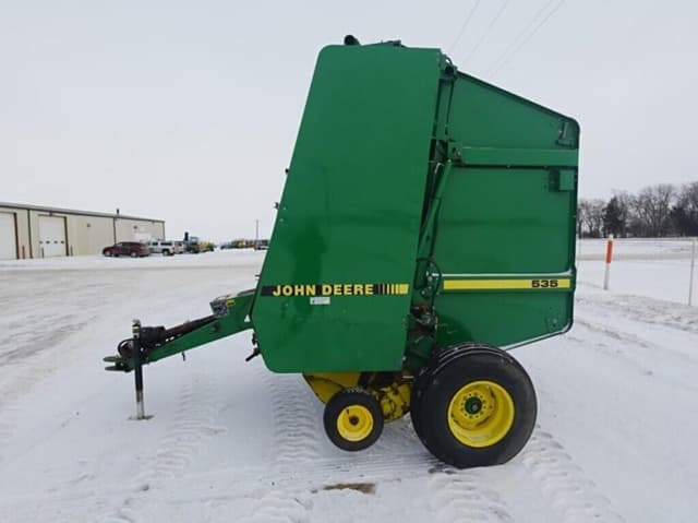 Image of John Deere 535 equipment image 4