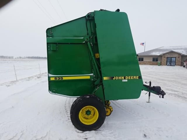 Image of John Deere 535 equipment image 2