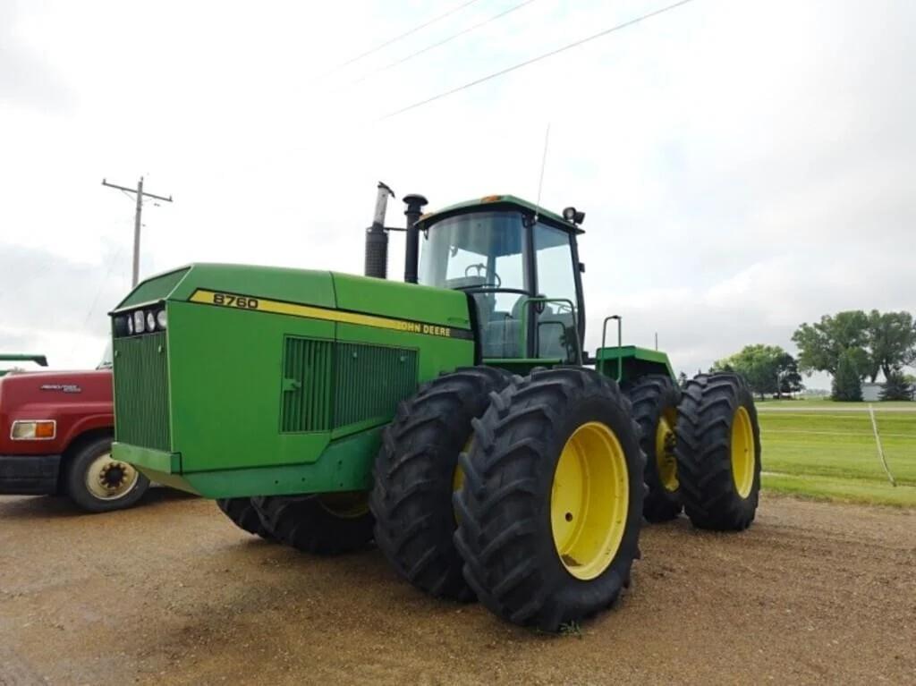 Image of John Deere 8760 Primary image